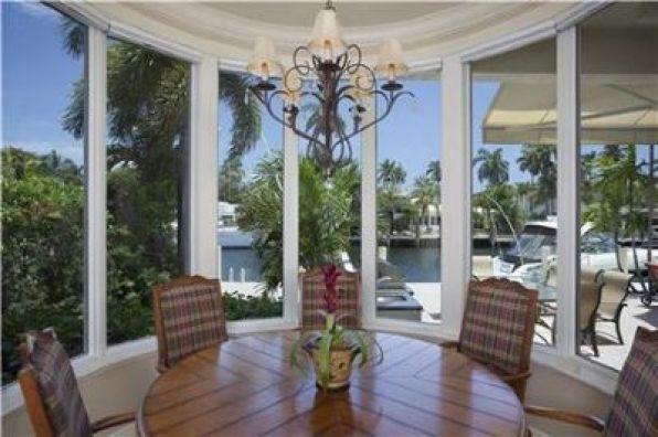 http://www.luxuryrealestateftl.com/ Visit website and Contact Julie Jones for your luxury Realestate inquires.
