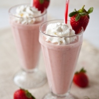 Strawberry Milkshake Ardyss NutriShake is a perfect performance shake for jump-starting your metabolism, and as meal replacement. Fortified with 26 antioxidants, vitamins, and minerals, NutriShake helps to support immune function.